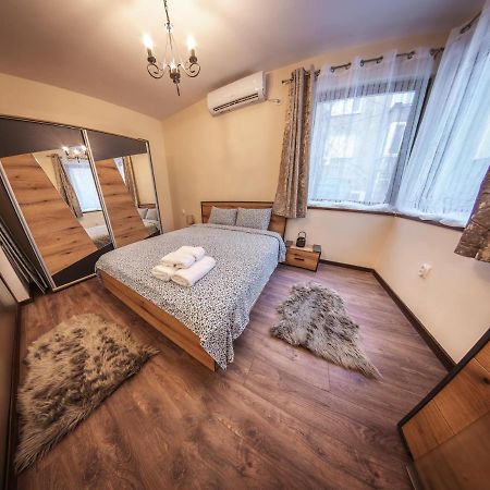 Design 1Bdr Apartment In Top Center - Free Parking Sofya Dış mekan fotoğraf