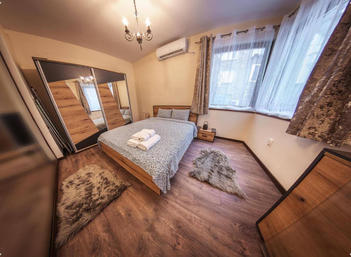 Design 1Bdr Apartment In Top Center - Free Parking Sofya Dış mekan fotoğraf