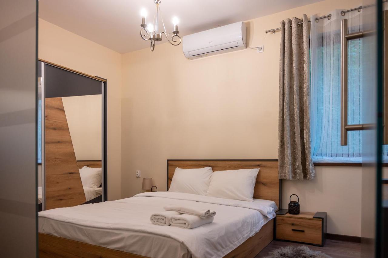 Design 1Bdr Apartment In Top Center - Free Parking Sofya Dış mekan fotoğraf