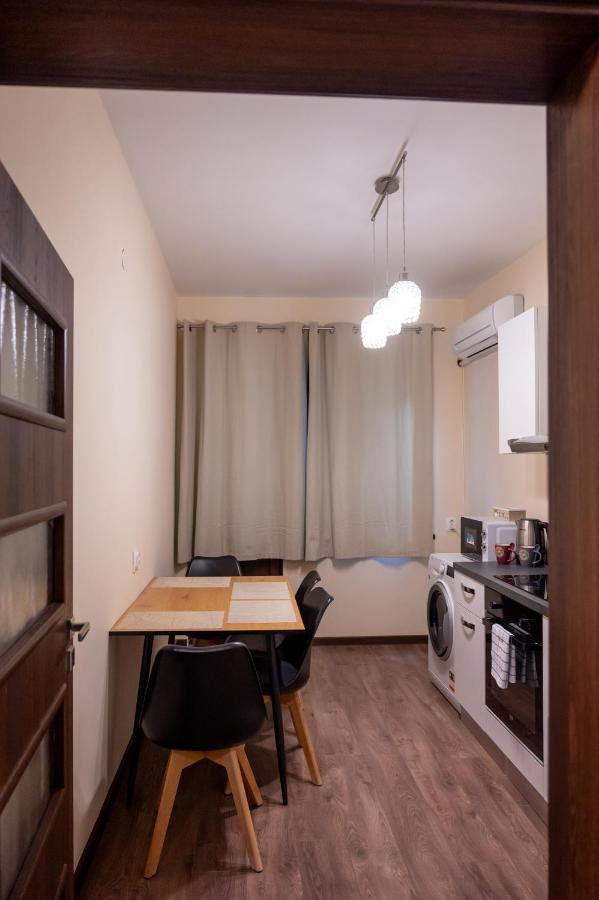 Design 1Bdr Apartment In Top Center - Free Parking Sofya Dış mekan fotoğraf